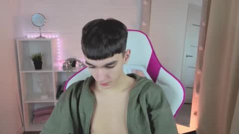 Snapshot of yamitwink chatting on 26, 11, 2025 yamitwink online show from 26, 11, 2025