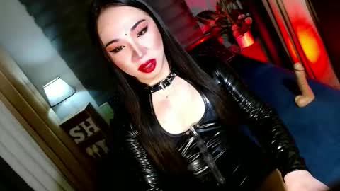 REYAN online show from 4, 12, 2025