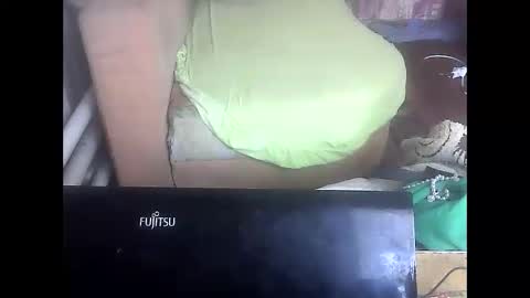 Snapshot of yanafiesta chatting on 20, 2, 2025 yanafiesta online show from 20, 2, 2025