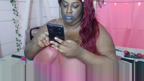 Snapshot of yanique_69x chatting on 4, 3, 2025 yanique online show from 4, 3, 2025