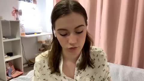 Snapshot of yaniraekberg chatting on 24, 10, 2025 Marry online show from 24, 10, 2025