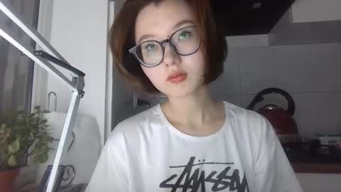 Lily online show from 17, 10, 2025