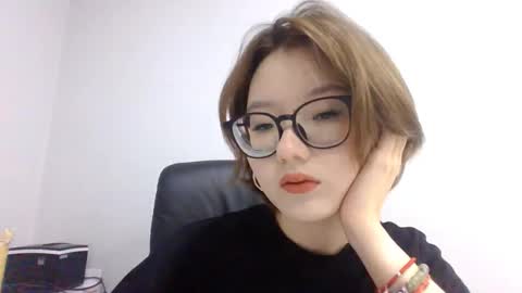 Lily online show from 20, 10, 2025