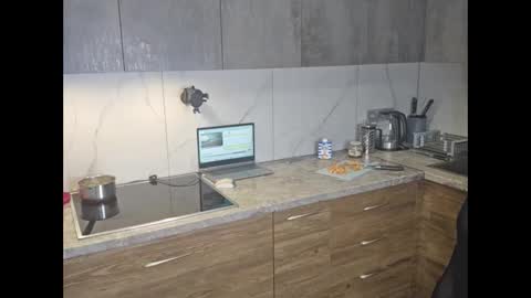 yaria29 online show from 27, 1, 2025