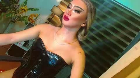 miss yasii online show from 4, 7, 2026