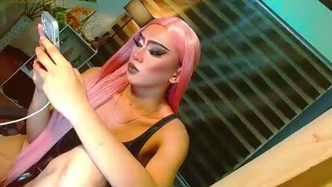 miss yasii online show from 9, 7, 2026