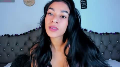 Snapshot of yasiir_0229 chatting on 9, 4, 2026 Yasiir online show from 9, 4, 2026