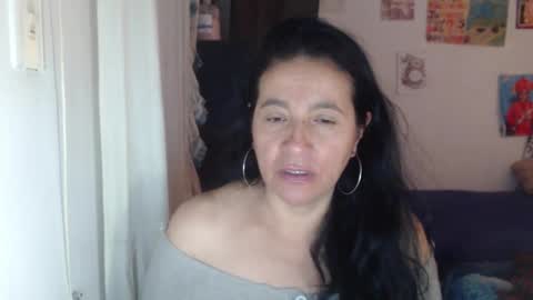 yasmin_love85 online show from 13, 4, 2026