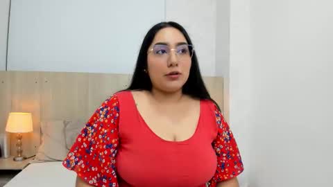 Yasmin Ortiz online show from 27, 2, 2026