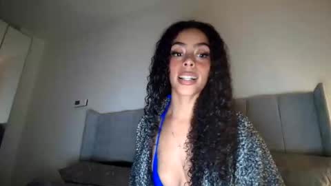 yasmingarcia online show from 24, 11, 2025