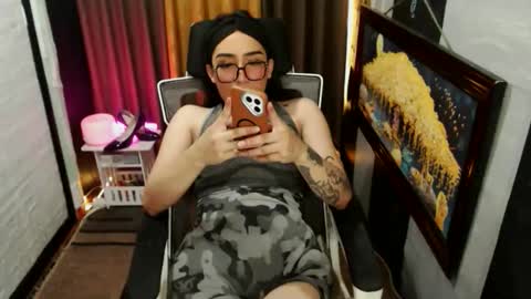 Snapshot of yassiered chatting on 21, 5, 2026 yassiered online show from 21, 5, 2026