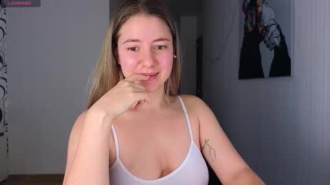 Yasyaa  online show from 11, 9, 2025