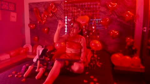 Snapshot of yaya____ chatting on 15, 2, 2025 yaya____ online show from 15, 2, 2025