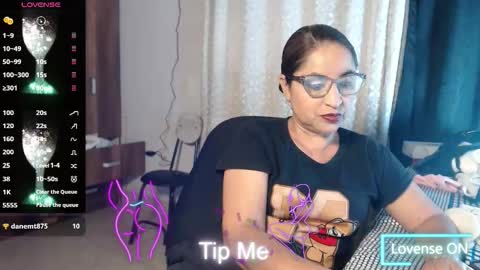 yaya____ online show from 14, 2, 2026