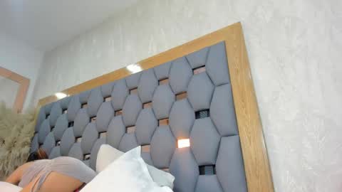 yayi derek  online show from 28, 2, 2026