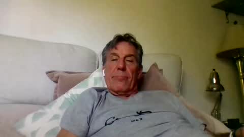 yeah_baby6988 online show from 15, 4, 2026