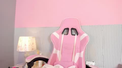 yeika_foxy online show from 2, 10, 2025