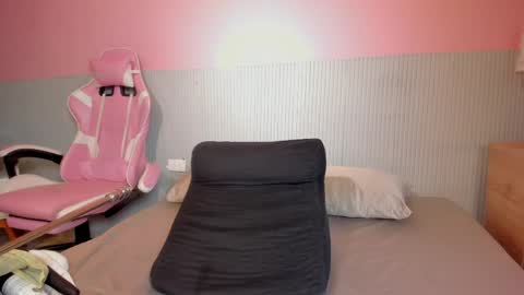 yeika_foxy online show from 11, 4, 2026