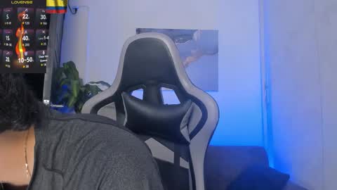 Snapshot of yeiko_romero_ chatting on 14, 11, 2025 YEIKO ROMERO online show from 14, 11, 2025