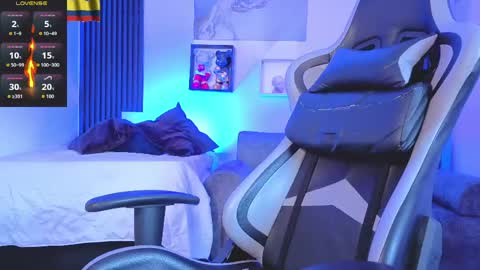 YEIKO ROMERO online show from 28, 5, 2026