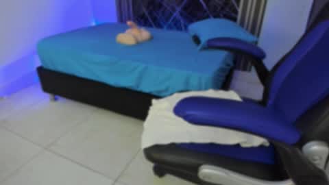 Snapshot of yelena03 chatting on 20, 11, 2025 yelena03 online show from 20, 11, 2025