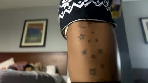 Snapshot of yelladaniella chatting on 26, 12, 2024 Ella Ts online show from 26, 12, 2024