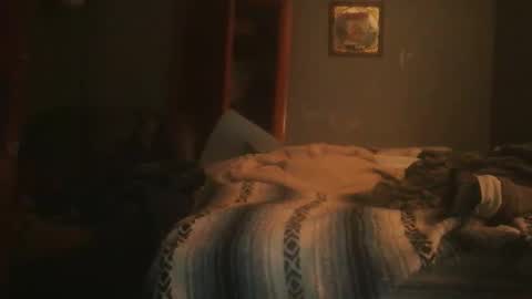 yellow5hero online show from 23, 12, 2025