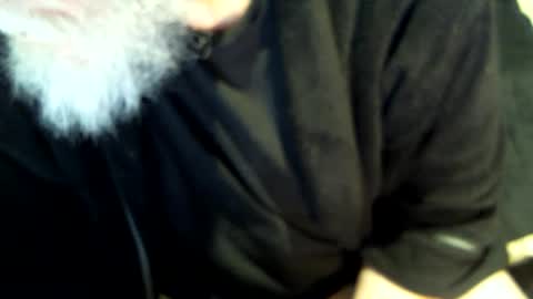 Snapshot of yellowsnakes chatting on 2, 2, 2025 . y e l l o w s n a k e s . online show from 2, 2, 2025