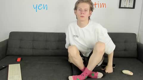 Snapshot of yen2025 chatting on 21, 9, 2025 Yen online show from 21, 9, 2025