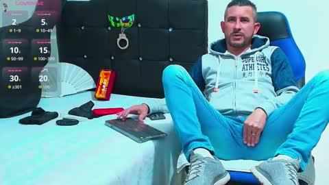 Yeol online show from 10, 11, 2025