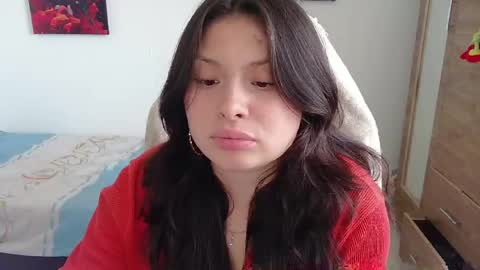 Snapshot of yessica_gomez01 chatting on 5, 5, 2026 yessica_gomez01 online show from 5, 5, 2026