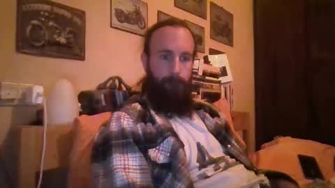 yeti_92 online show from 8, 2, 2025