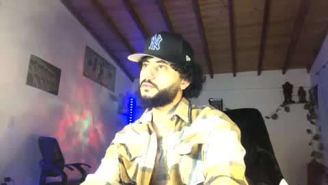 Snapshot of yio__cohen chatting on 11, 1, 2025 yio cohen online show from 11, 1, 2025