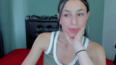 Snapshot of yiskasmith chatting on 16, 12, 2025 yisle online show from 16, 12, 2025