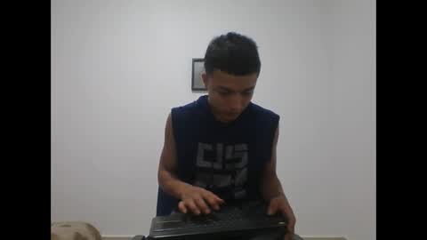 yissus_20 online show from 6, 11, 2025