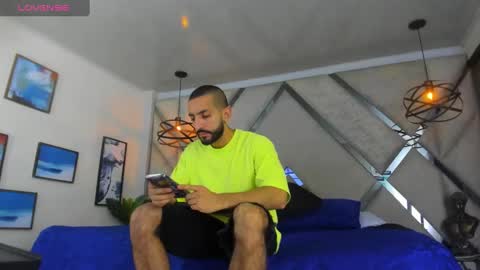 Snapshot of yiyo10_ chatting on 18, 1, 2025 Yiyo online show from 18, 1, 2025