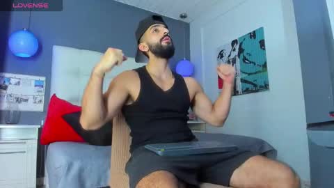 Yiyo online show from 14, 2, 2026