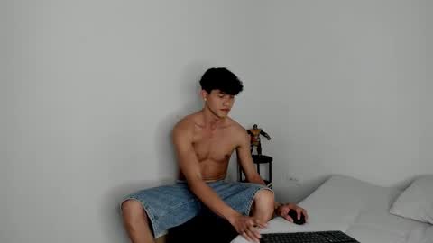 yizus_bonz online show from 25, 10, 2025