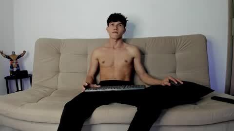 yizus_bonz online show from 26, 11, 2025