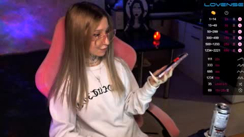     online show from 11, 12, 2024