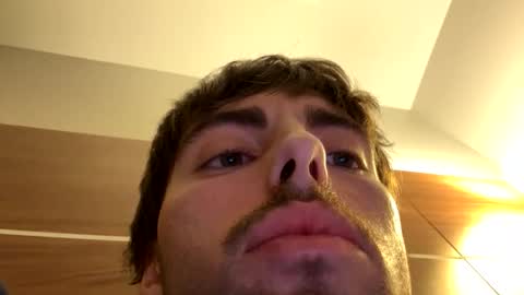 yngwork29 online show from 13, 2, 2026