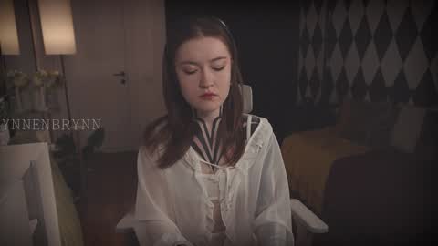 Snapshot of ynnenbrynn chatting on 3, 1, 2025 ynnenbrynn online show from 3, 1, 2025