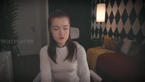 Snapshot of ynnenbrynn chatting on 7, 1, 2025 ynnenbrynn online show from 7, 1, 2025