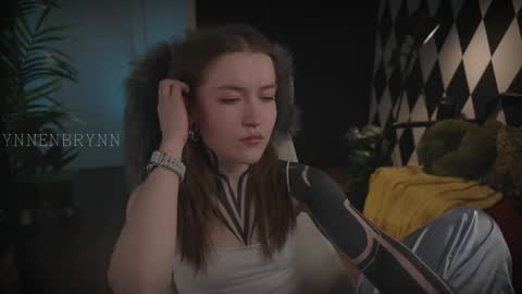 Snapshot of ynnenbrynn chatting on 29, 1, 2025 ynnenbrynn online show from 29, 1, 2025