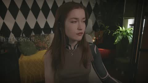 Snapshot of ynnenbrynn chatting on 4, 3, 2025 ynnenbrynn online show from 4, 3, 2025