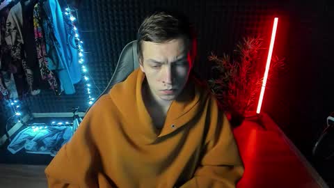 You can ask my name in pm online show from 12, 9, 2025