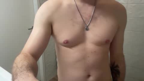 Snapshot of yoikibun chatting on 14, 12, 2025 ManInShower online show from 14, 12, 2025