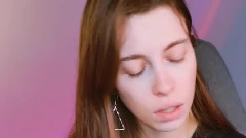 yoka_paradoxxx online show from 24, 9, 2025