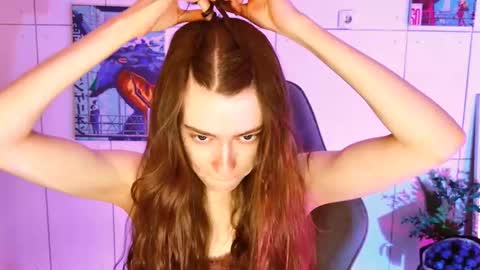 yoka_paradoxxx online show from 8, 3, 2026