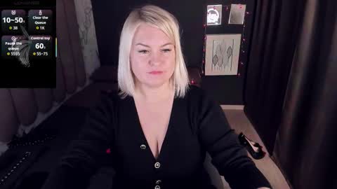 Snapshot of yolanda_kiss chatting on 21, 10, 2025 Yolanda online show from 21, 10, 2025